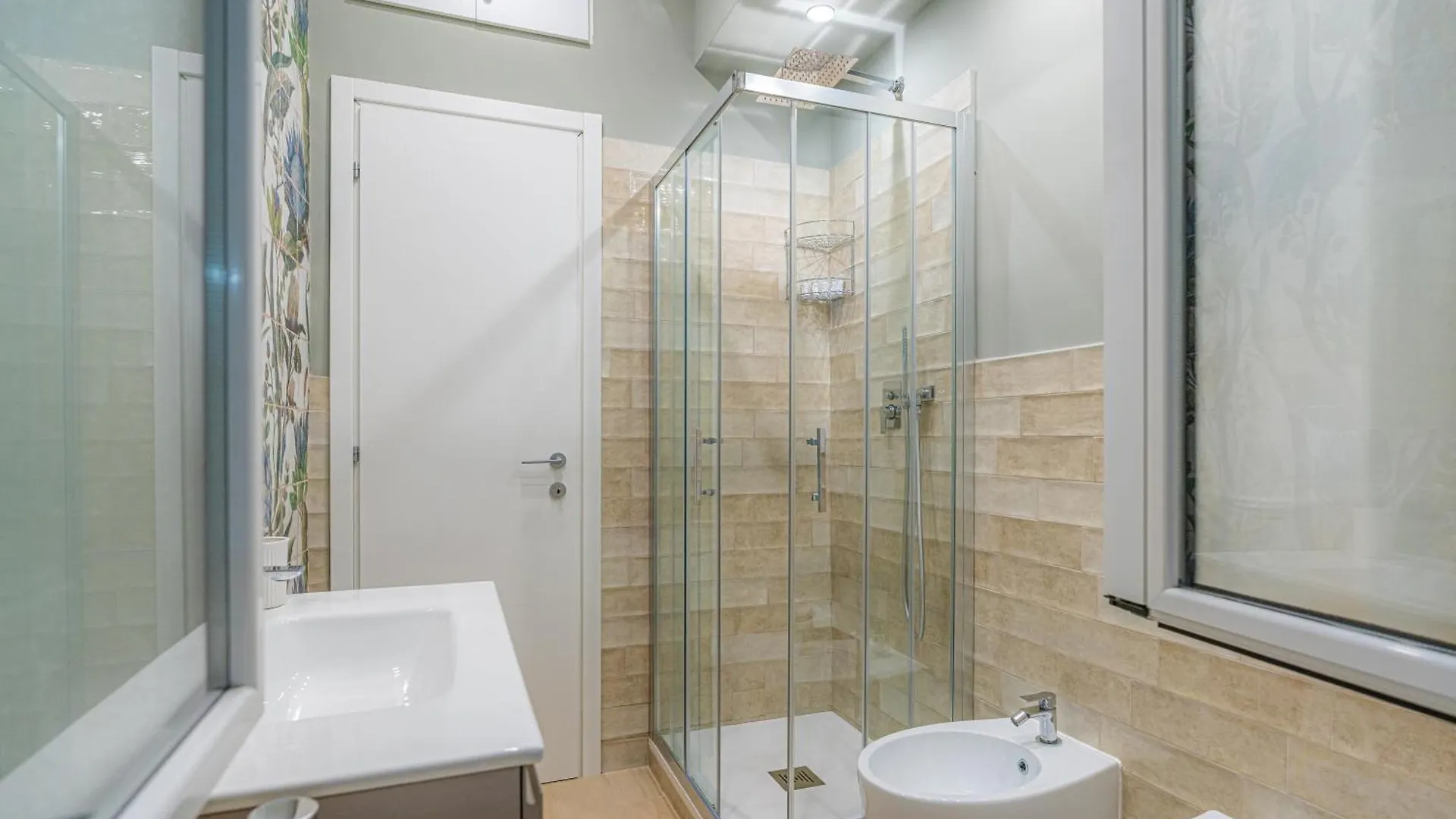Apartment Contessa Elegance Inn Rome Italy